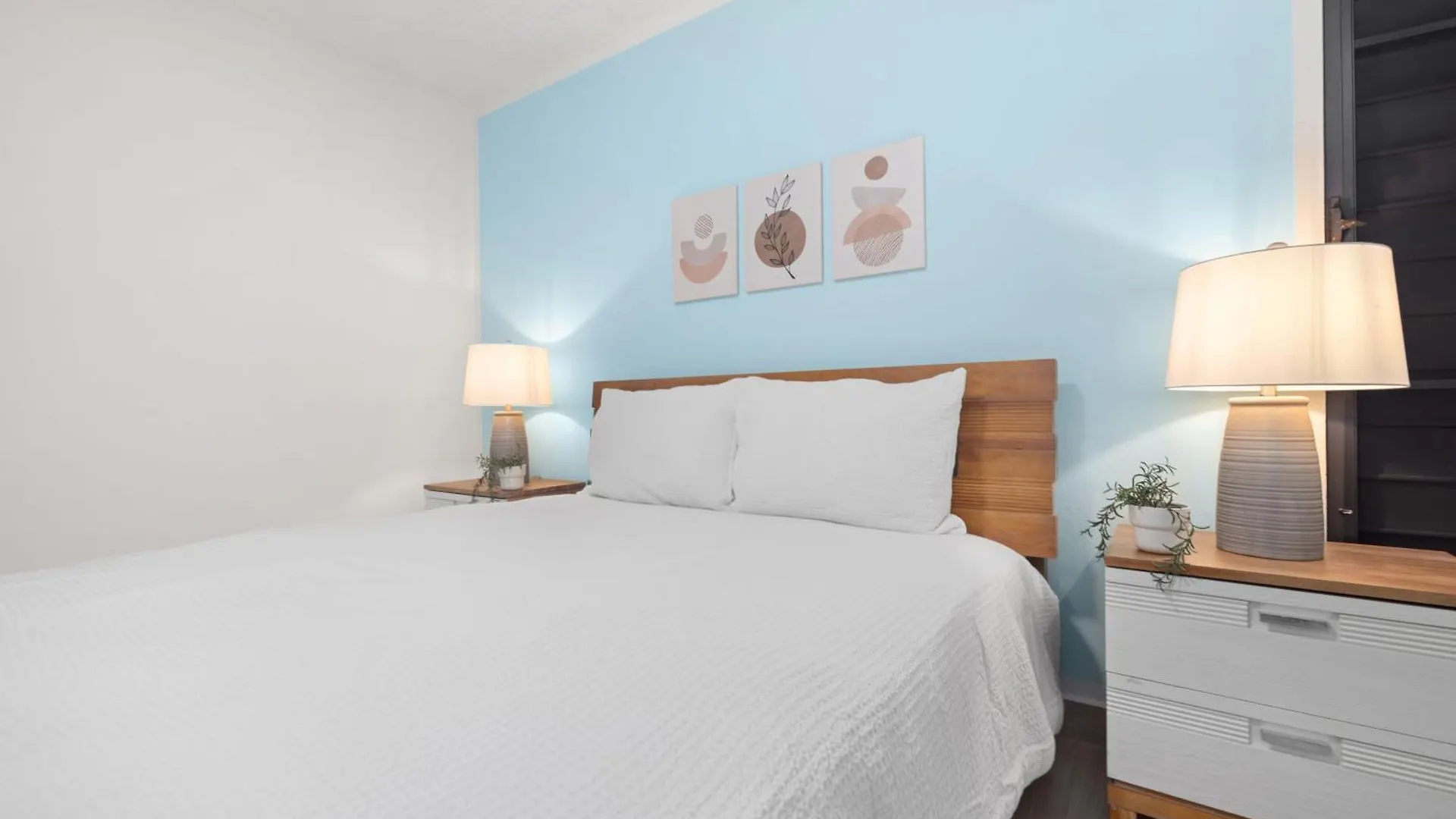 Amazing Beach Getaway For Large Groups Otium San Juan